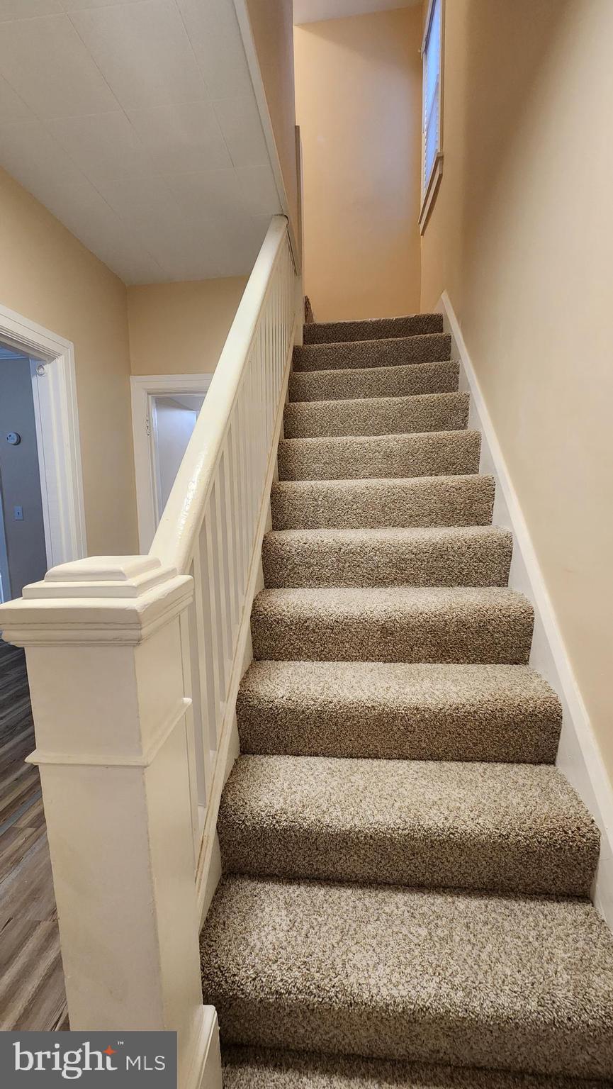 NEW KINGSTOWN - Residential