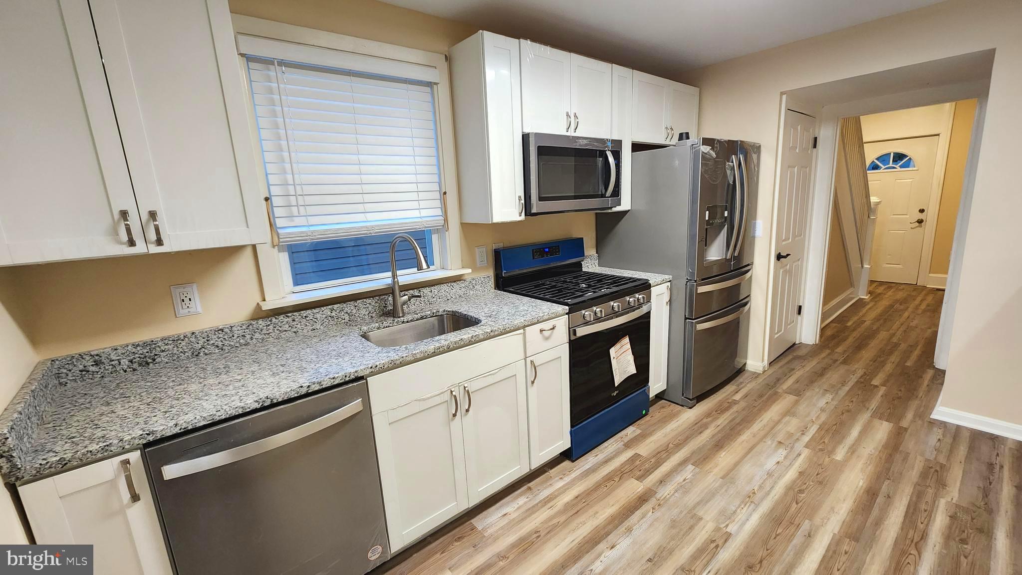 NEW KINGSTOWN - Residential