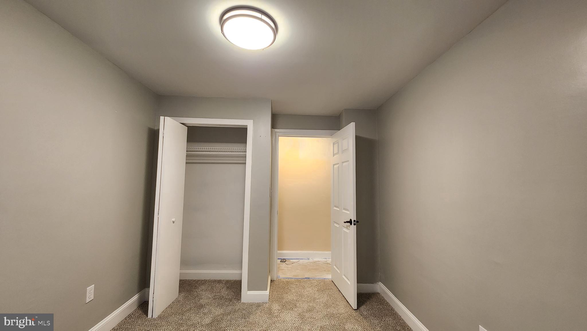 NEW KINGSTOWN - Residential