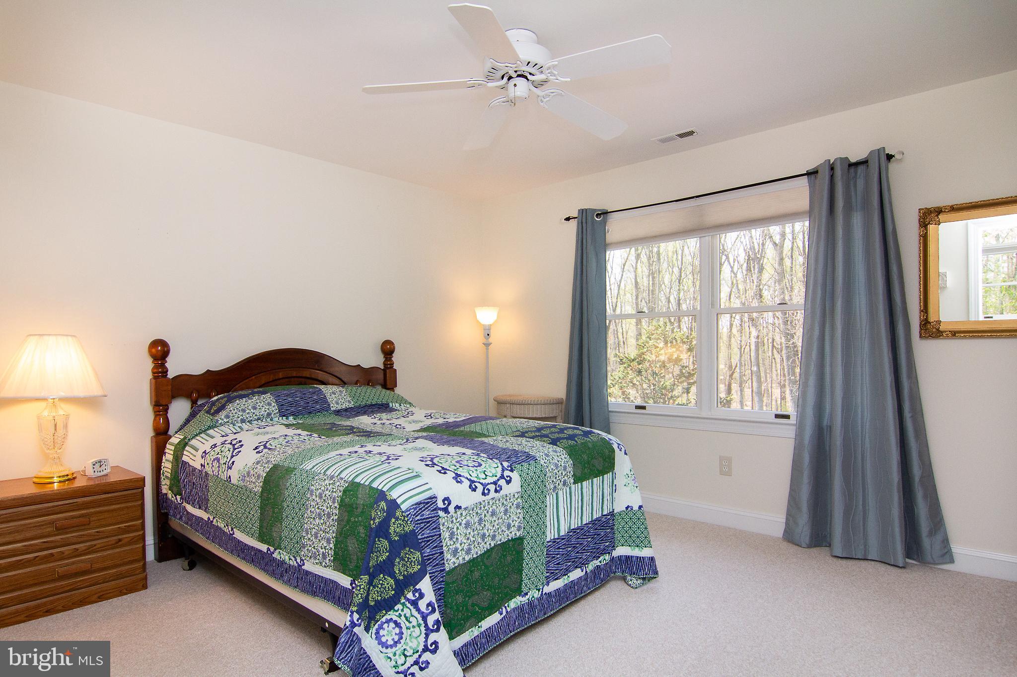 EAGLEVIEW ESTATES - Residential