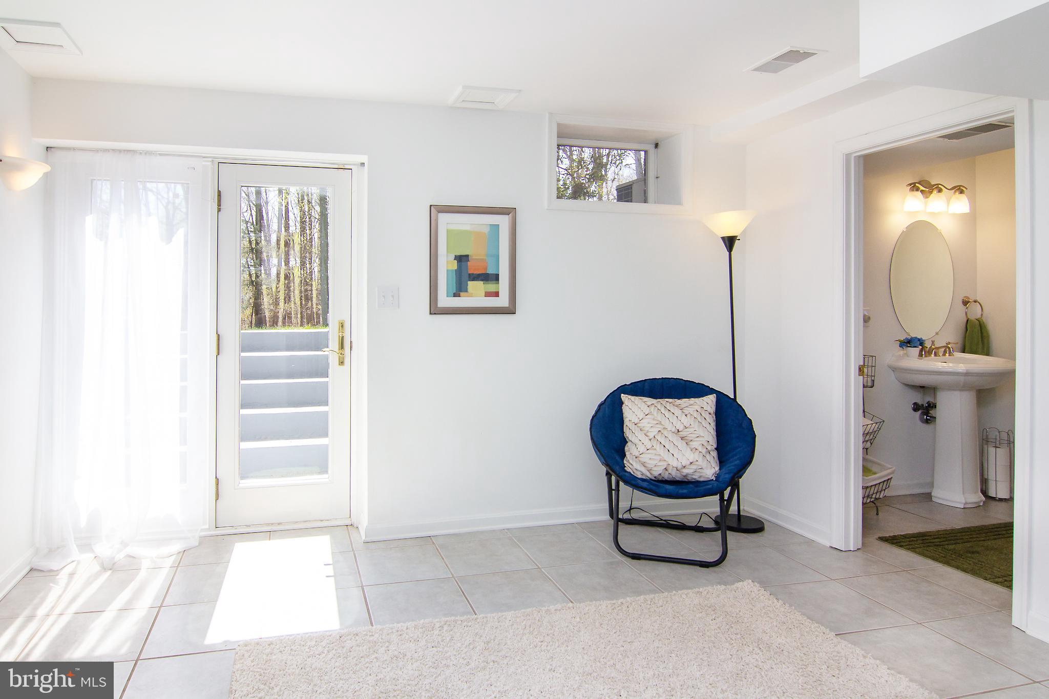 EAGLEVIEW ESTATES - Residential