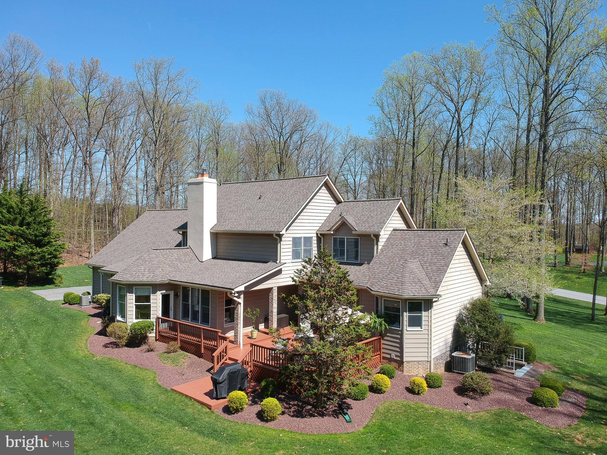 EAGLEVIEW ESTATES - Residential