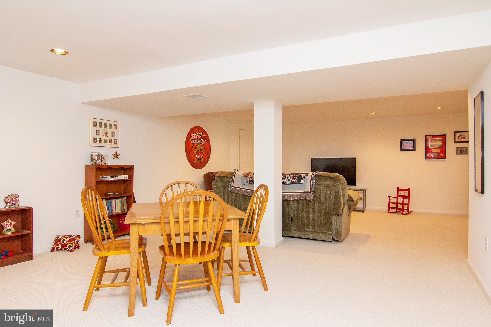 EAGLEVIEW ESTATES - Residential