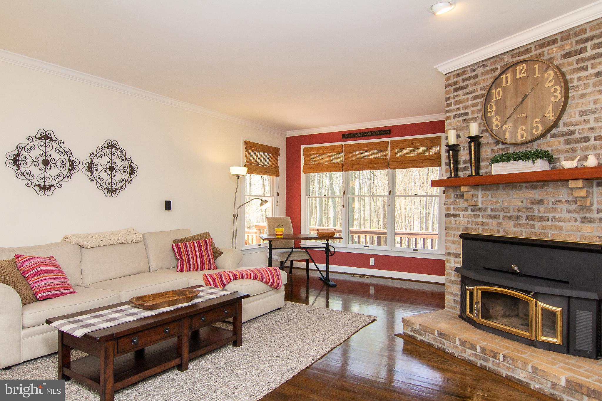 EAGLEVIEW ESTATES - Residential