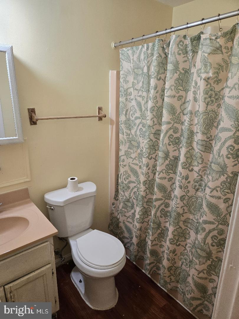 QUEENS CHAPEL MANOR - Residential Lease