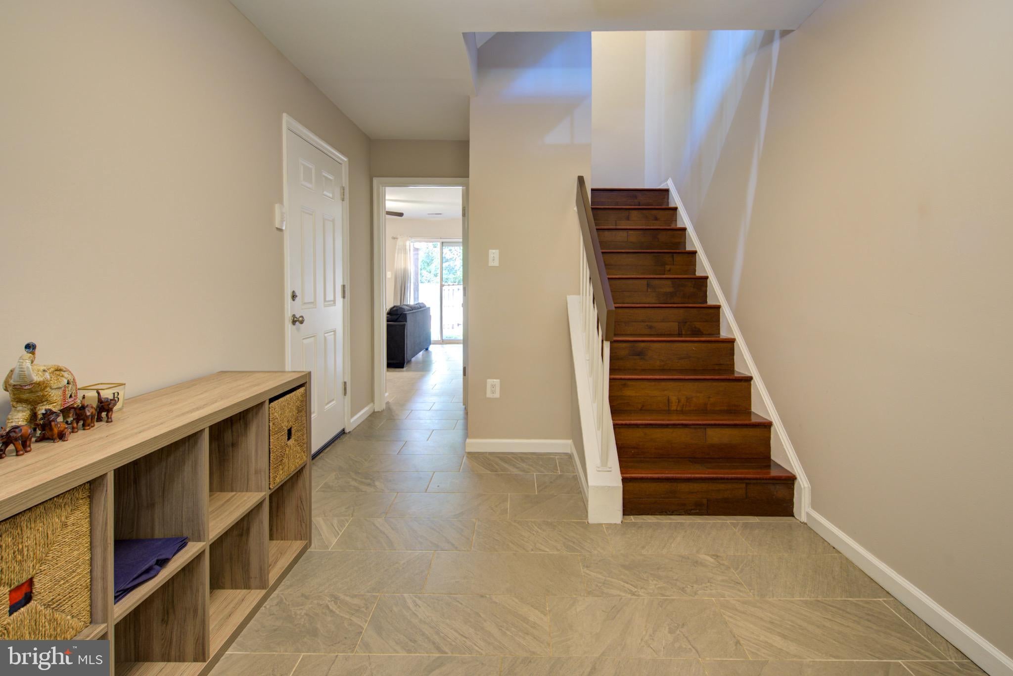 10317 BROOM LANE