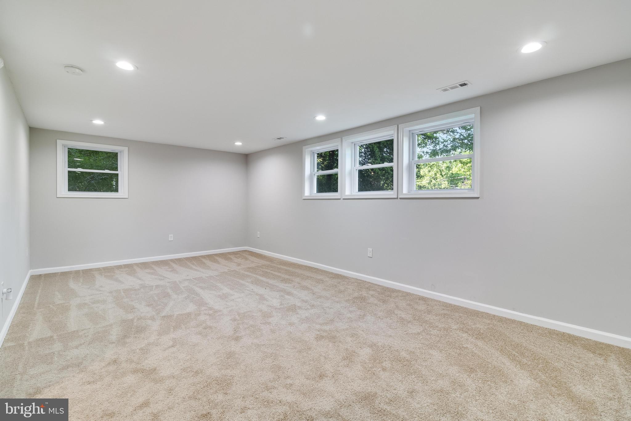 FOREST PARK - Residential