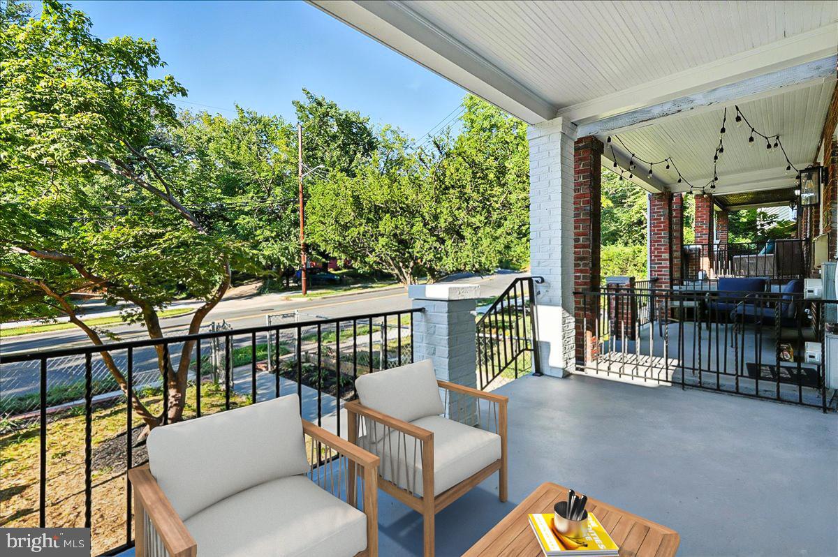 2613 FRANKLIN STREET NE