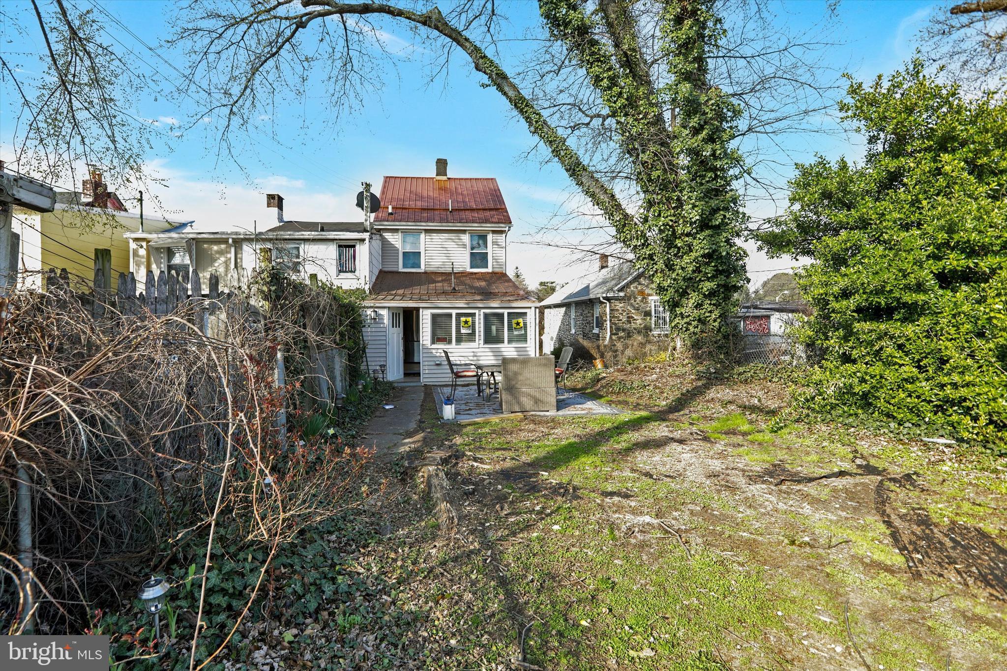 HAMPDEN HISTORIC DISTRICT - Residential