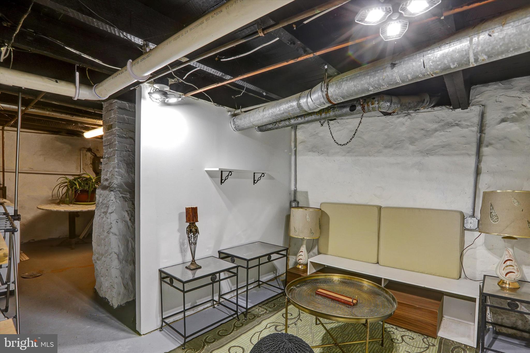 HAMPDEN HISTORIC DISTRICT - Residential