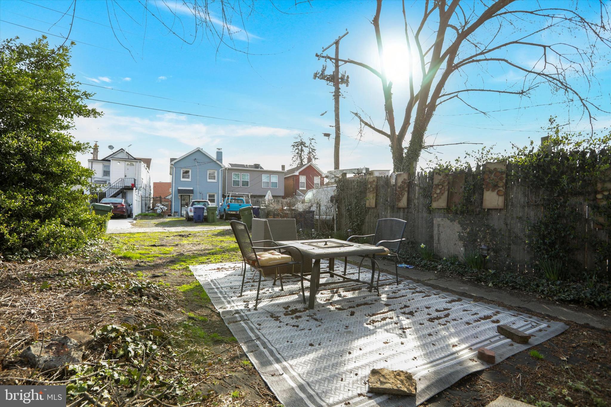 HAMPDEN HISTORIC DISTRICT - Residential