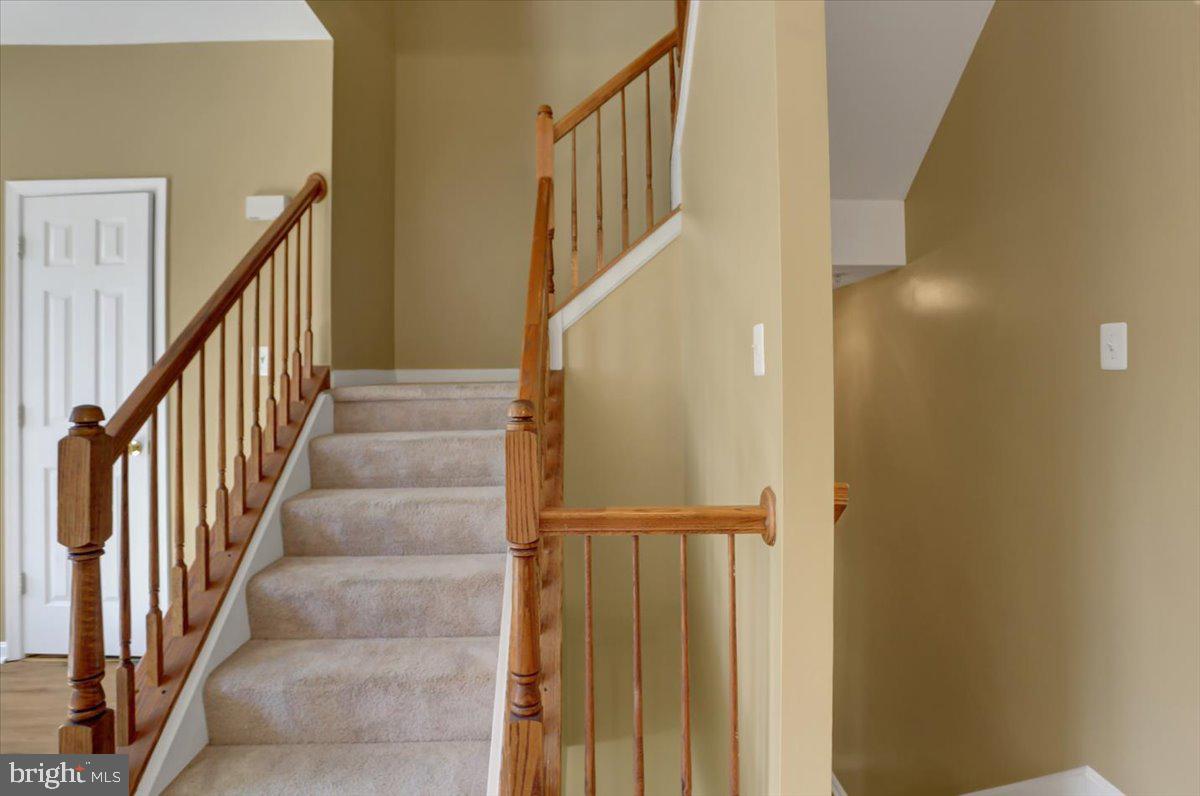 SENECA RIDGE - Residential