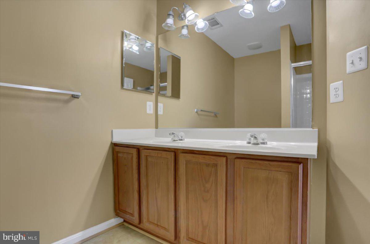 SENECA RIDGE - Residential