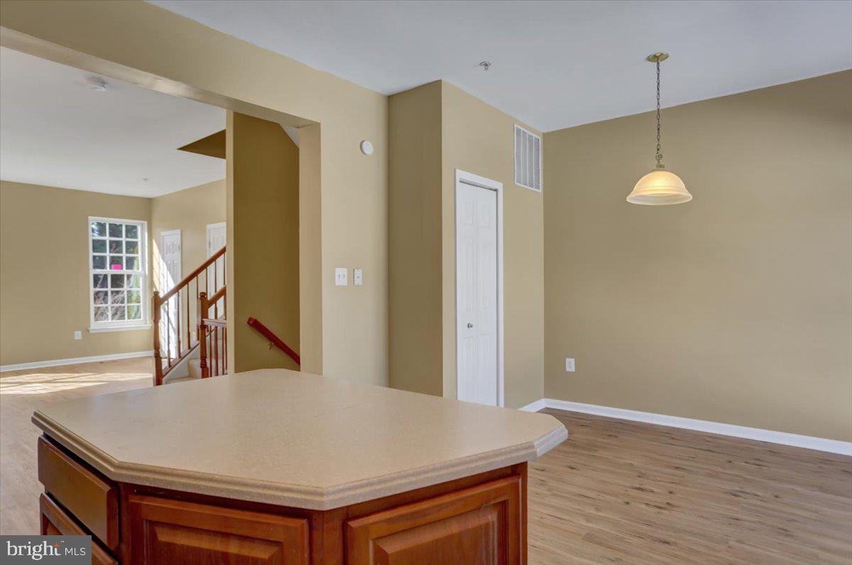 SENECA RIDGE - Residential