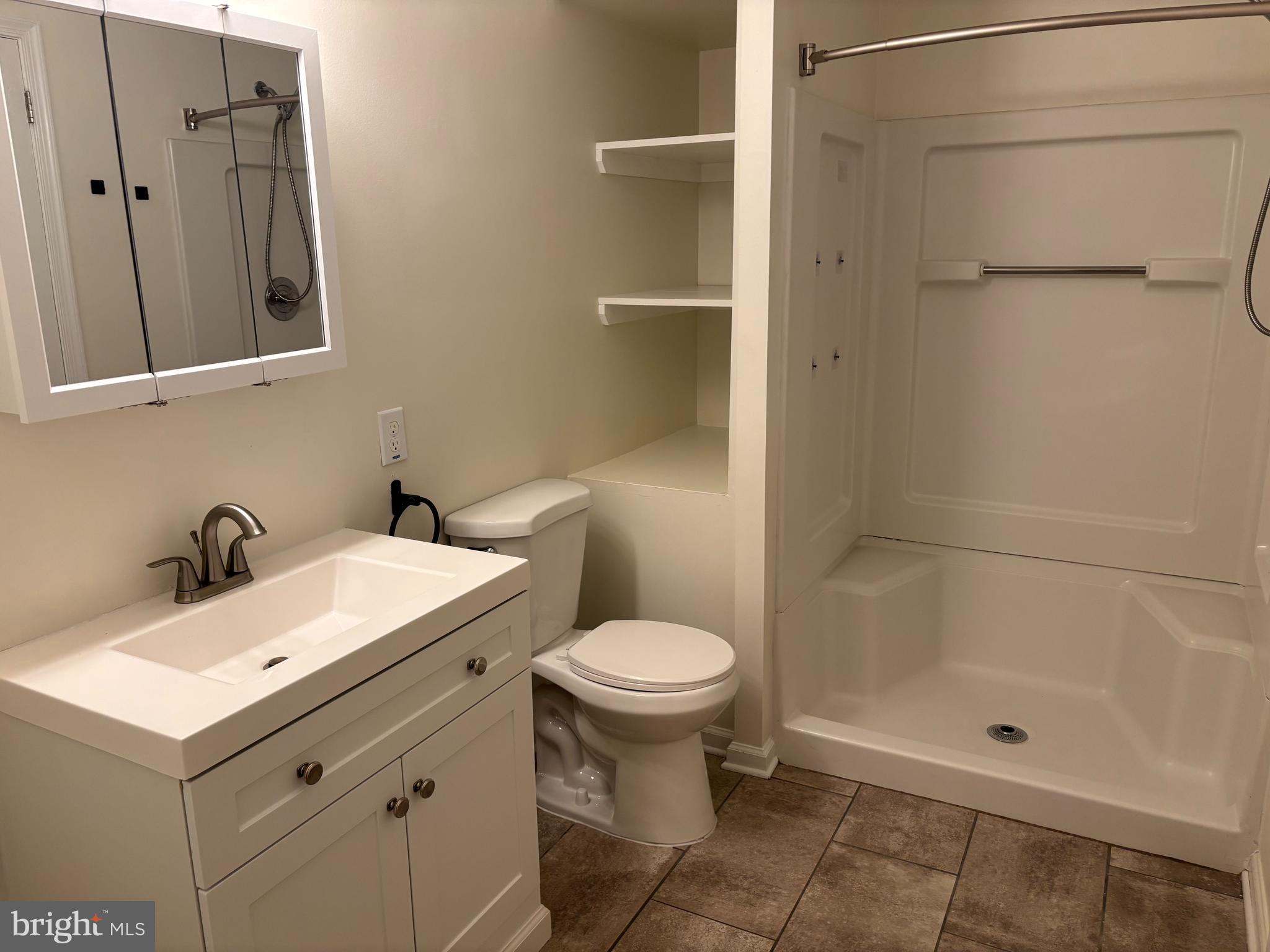 CROWN POINTE - Residential Lease