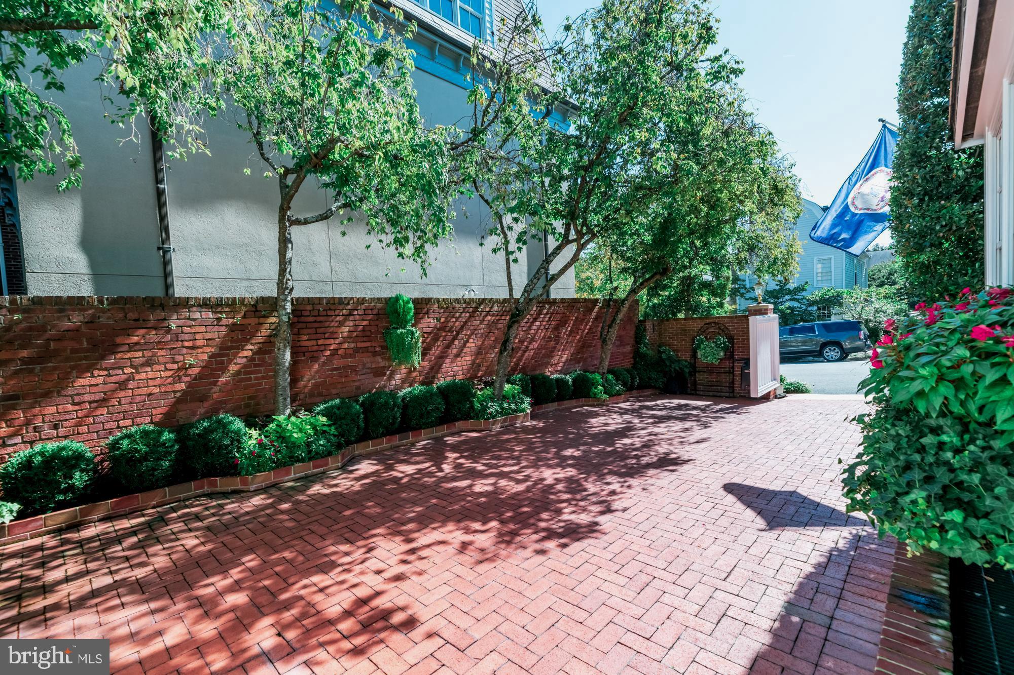 OLD TOWN SE QUADRANT - Residential