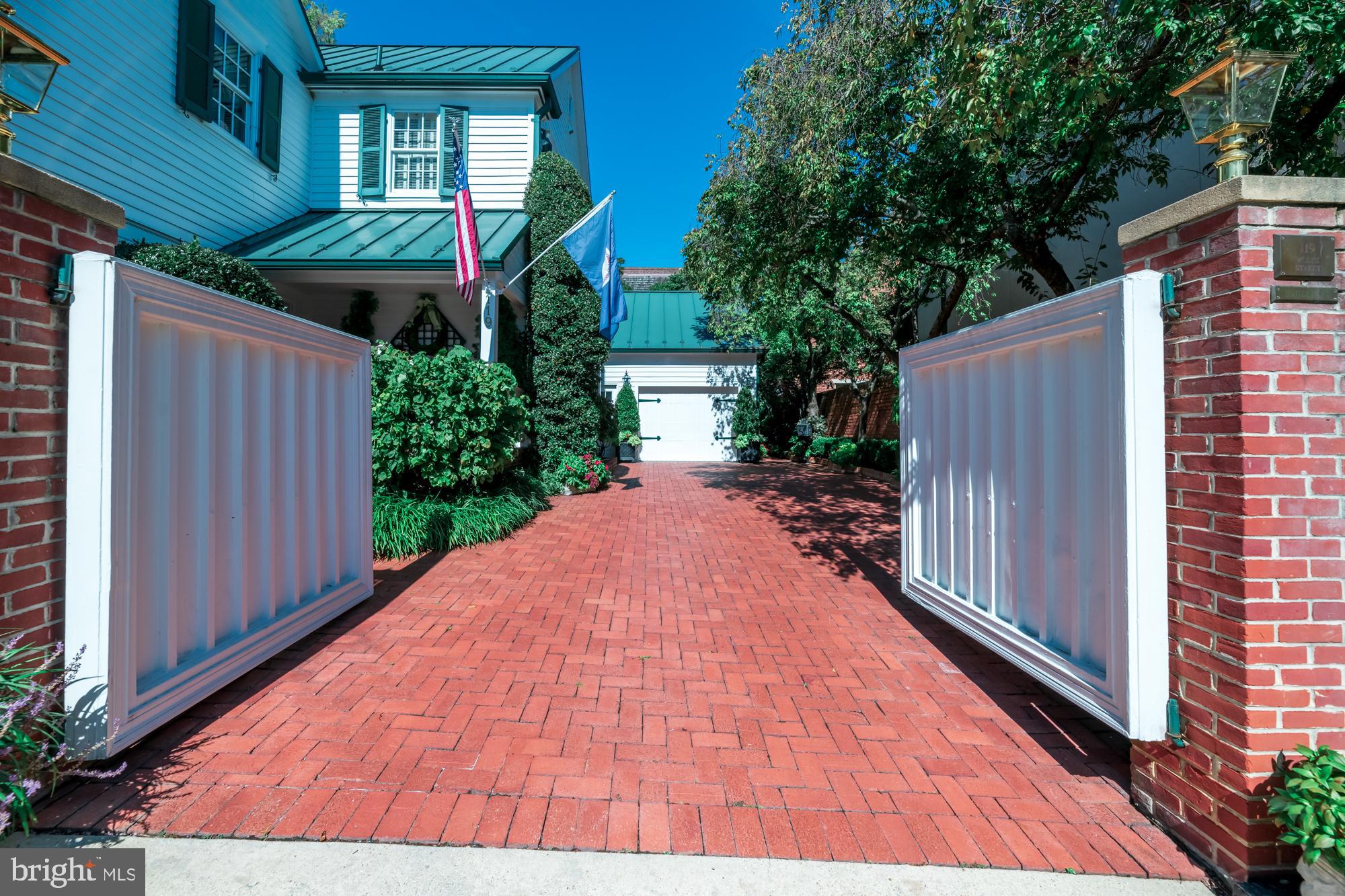 OLD TOWN SE QUADRANT - Residential