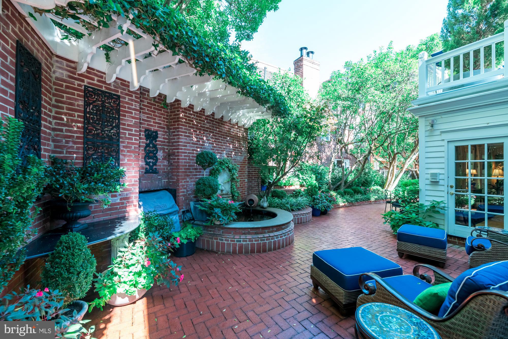 OLD TOWN SE QUADRANT - Residential