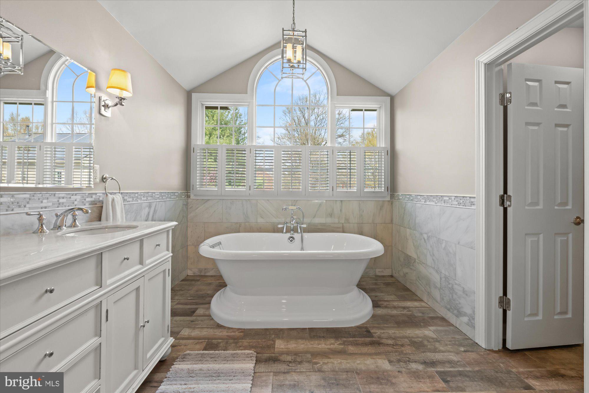 WILLOWS OF POTOMAC - Residential