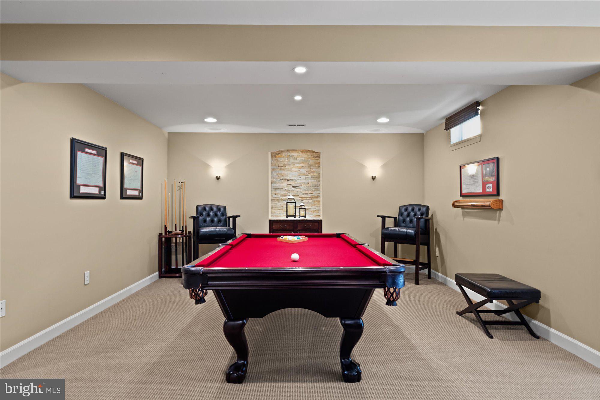 WILLOWS OF POTOMAC - Residential