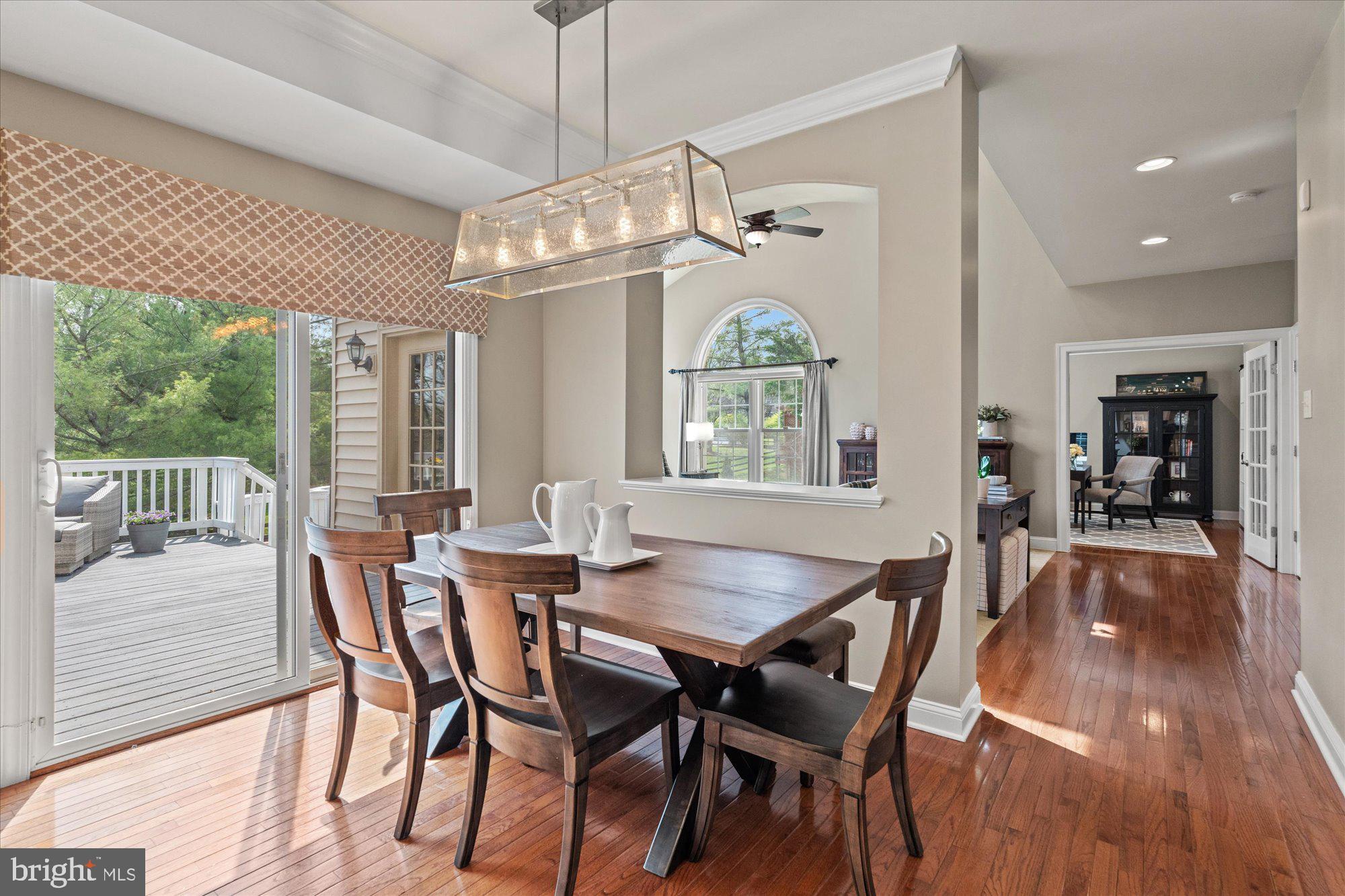 WILLOWS OF POTOMAC - Residential