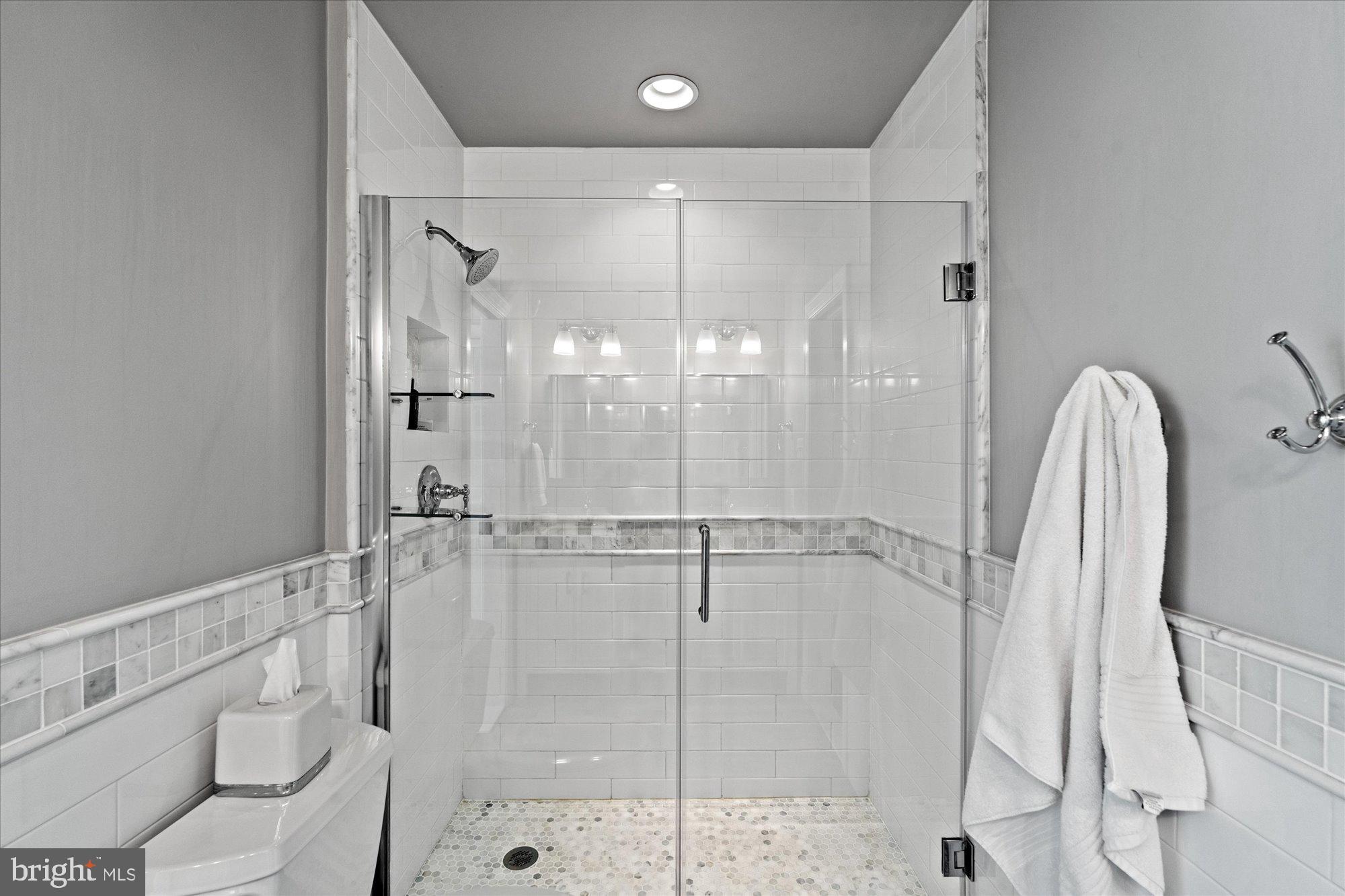 WILLOWS OF POTOMAC - Residential