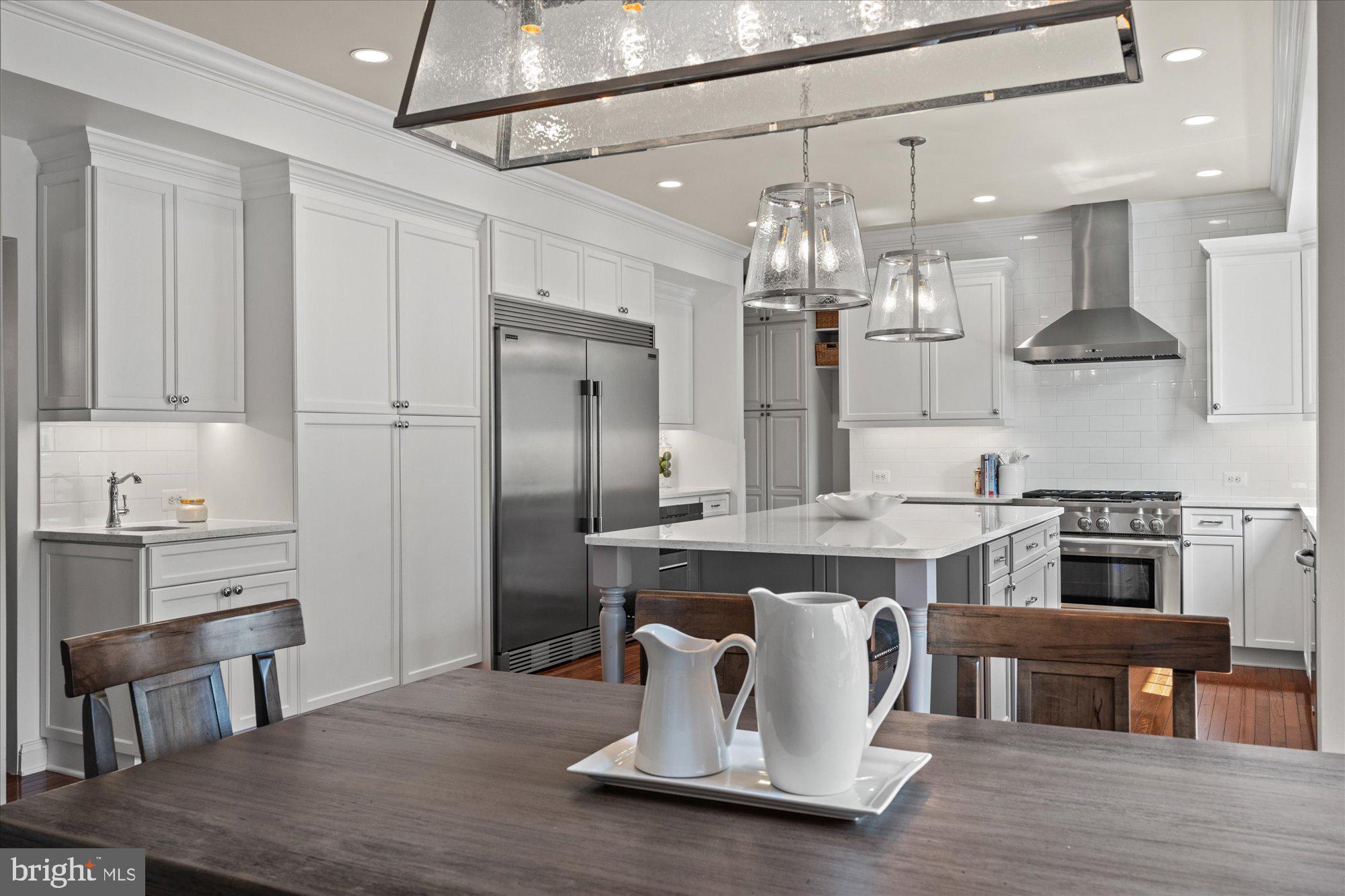 WILLOWS OF POTOMAC - Residential