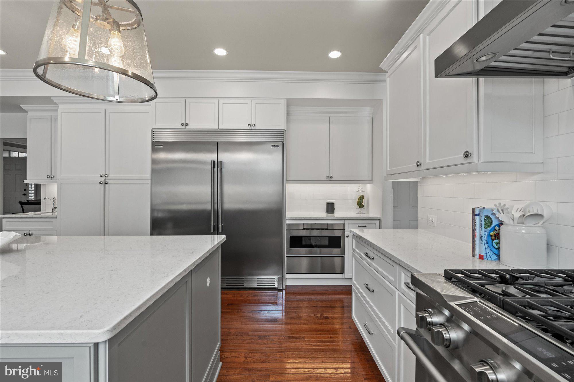 WILLOWS OF POTOMAC - Residential