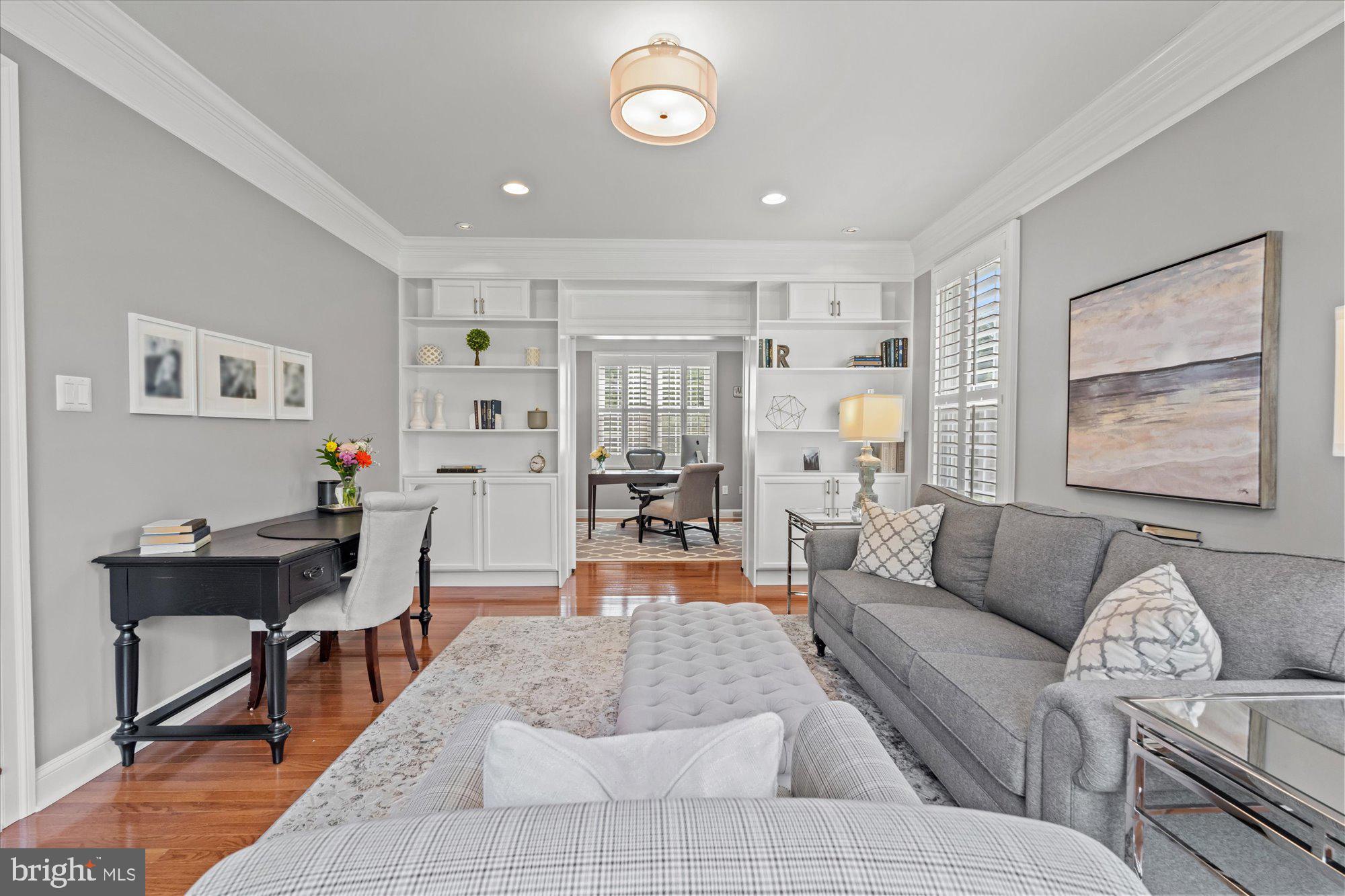 WILLOWS OF POTOMAC - Residential