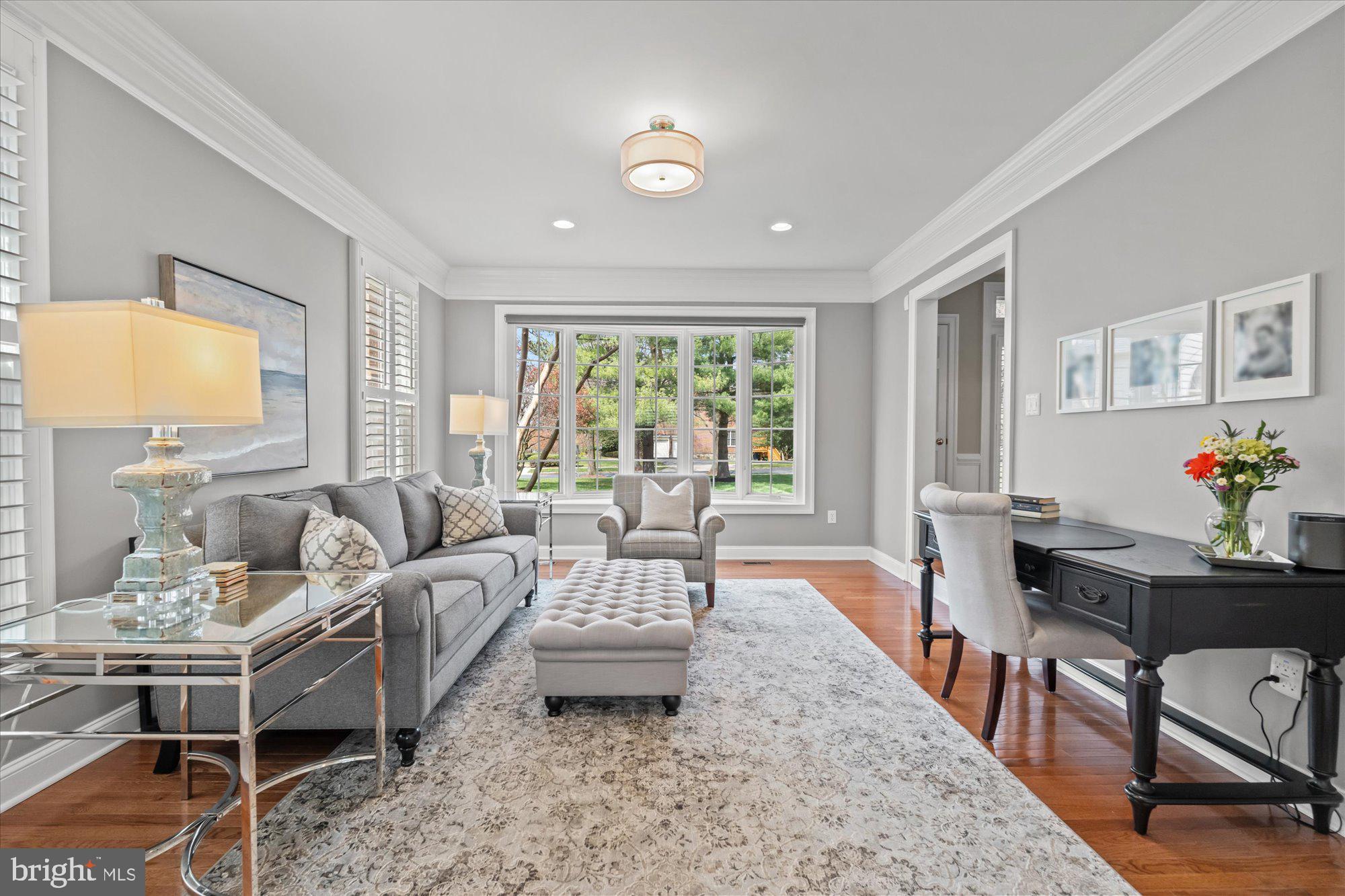 WILLOWS OF POTOMAC - Residential