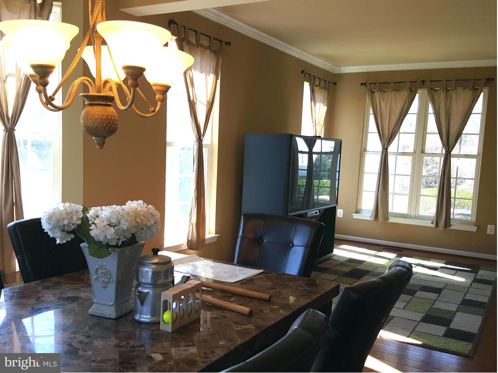 INNISBROOKE - Residential