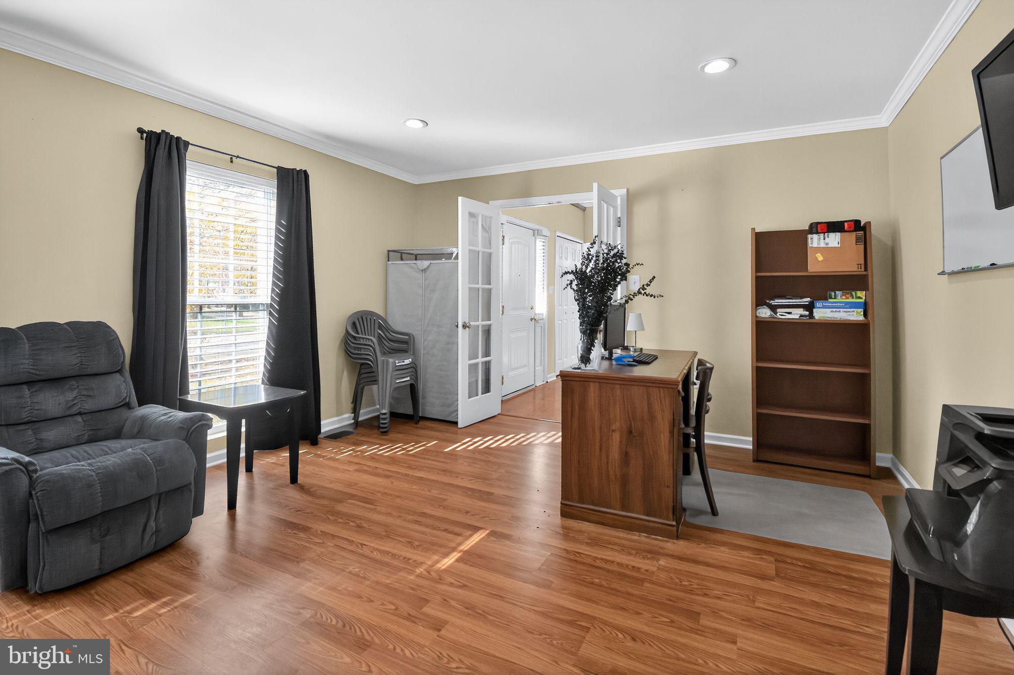 MARLBORO MEADOWS - Residential