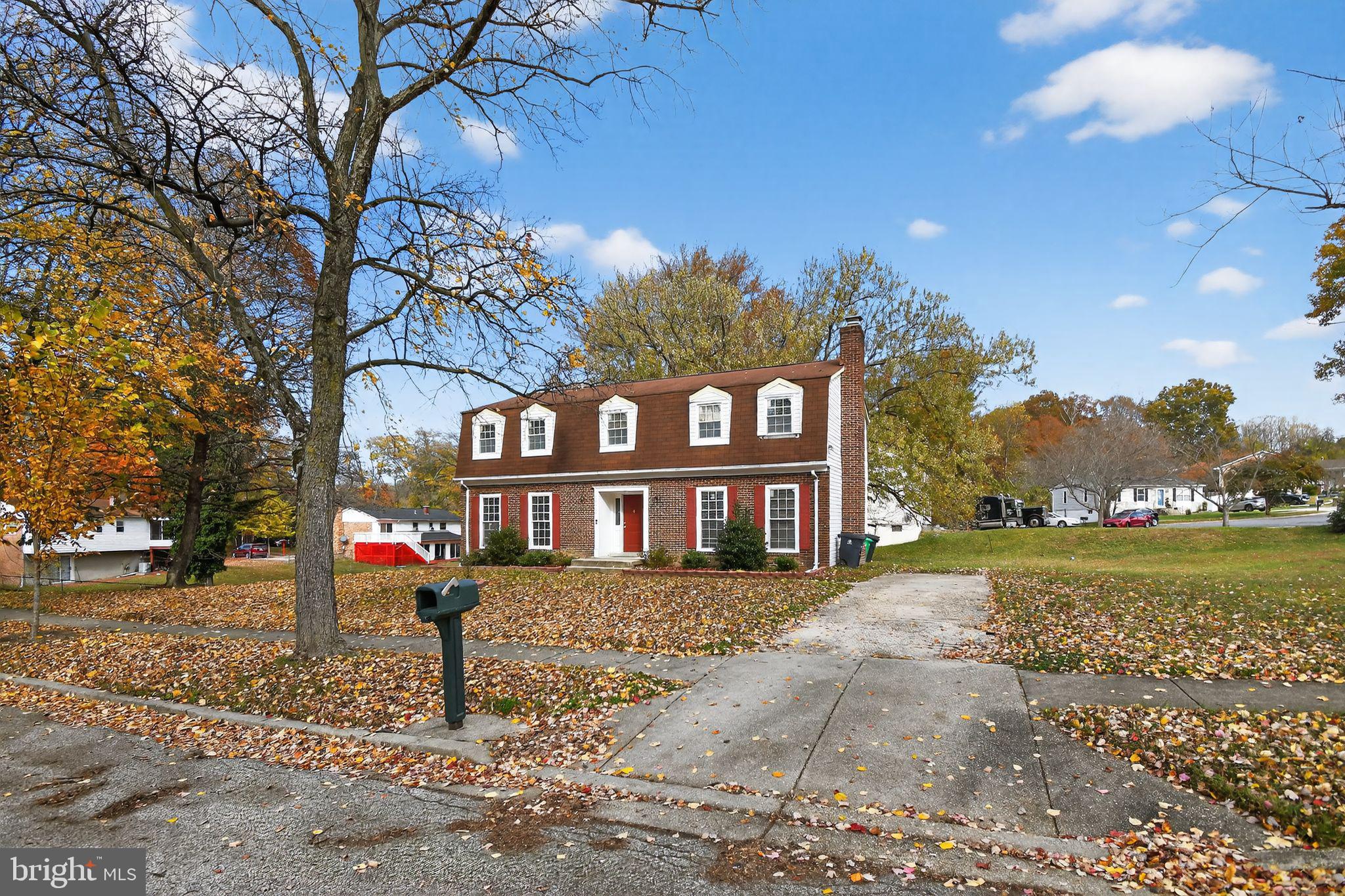 16504 VILLAGE DRIVE W