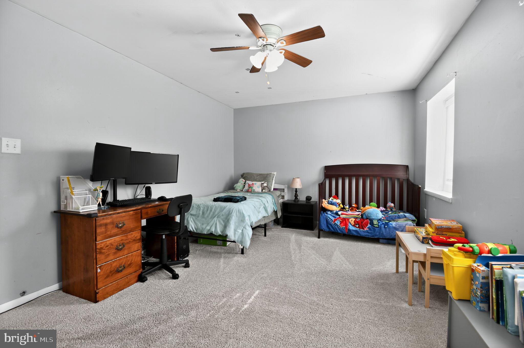 MARLBORO MEADOWS - Residential