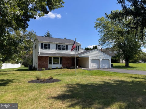 Photo of 1045 Maykut Avenue, COLLEGEVILLE, PA 19426 (MLS # PAMC2188576)