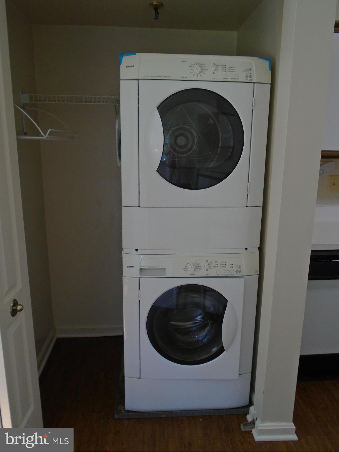 TIMBERGROVE - Residential