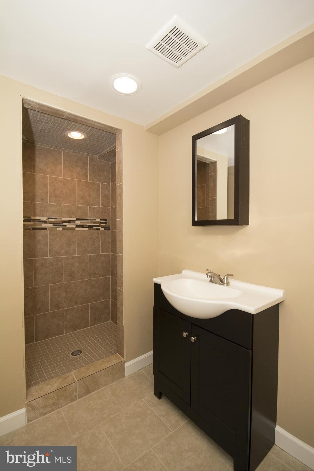 OVERLEA - Residential