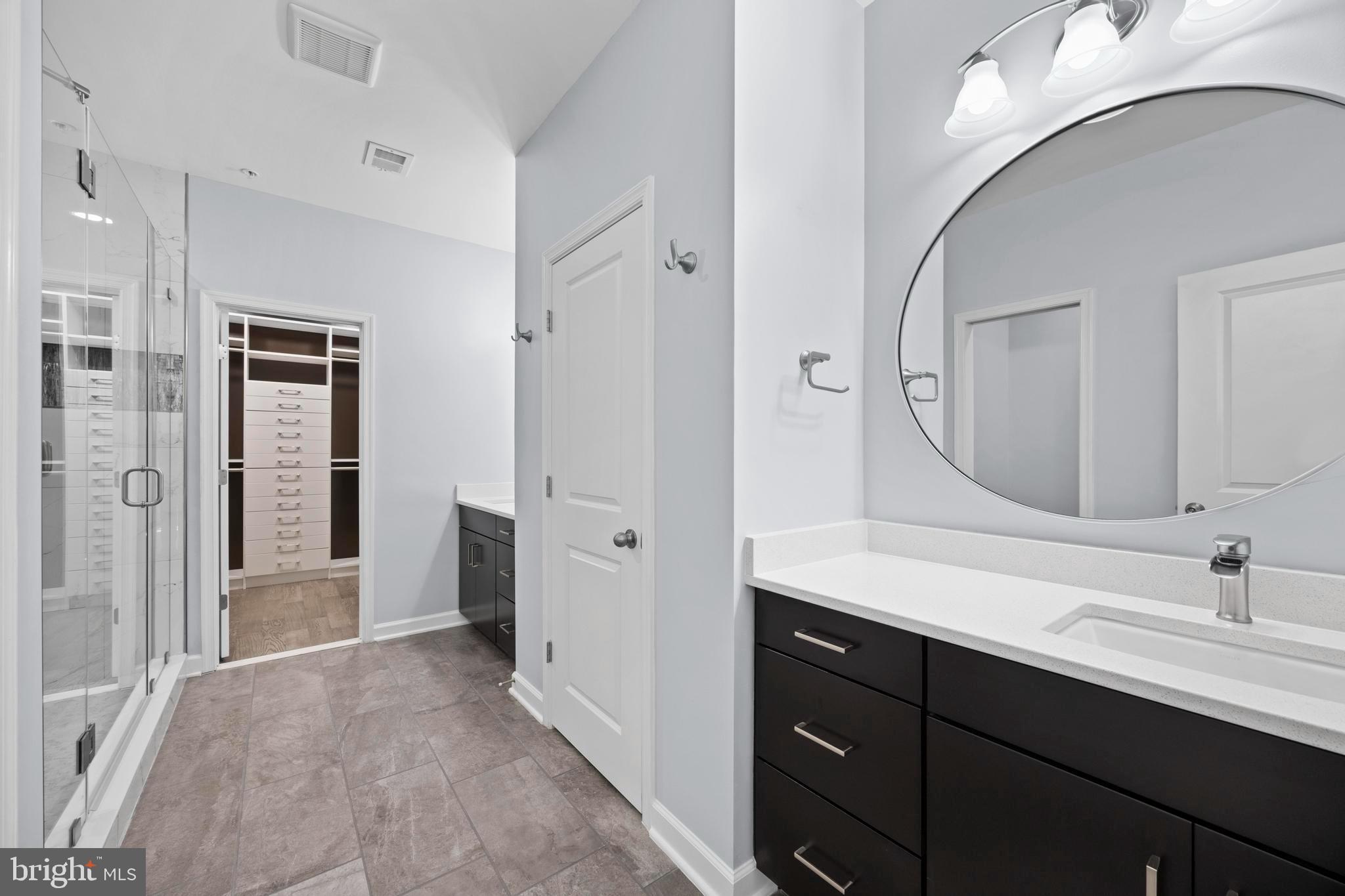 POTOMAC OVERLOOK CONDO - Residential