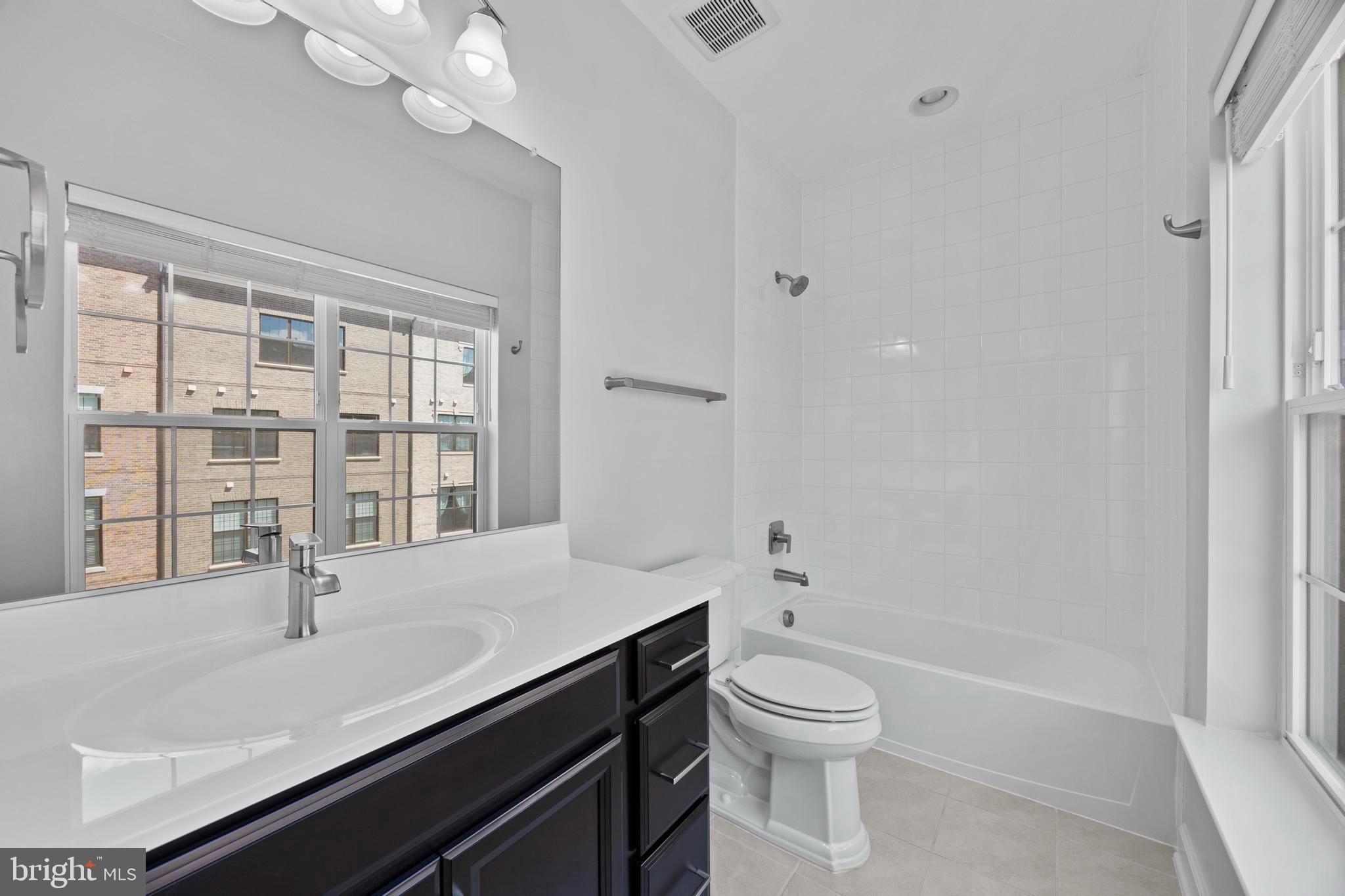 POTOMAC OVERLOOK CONDO - Residential