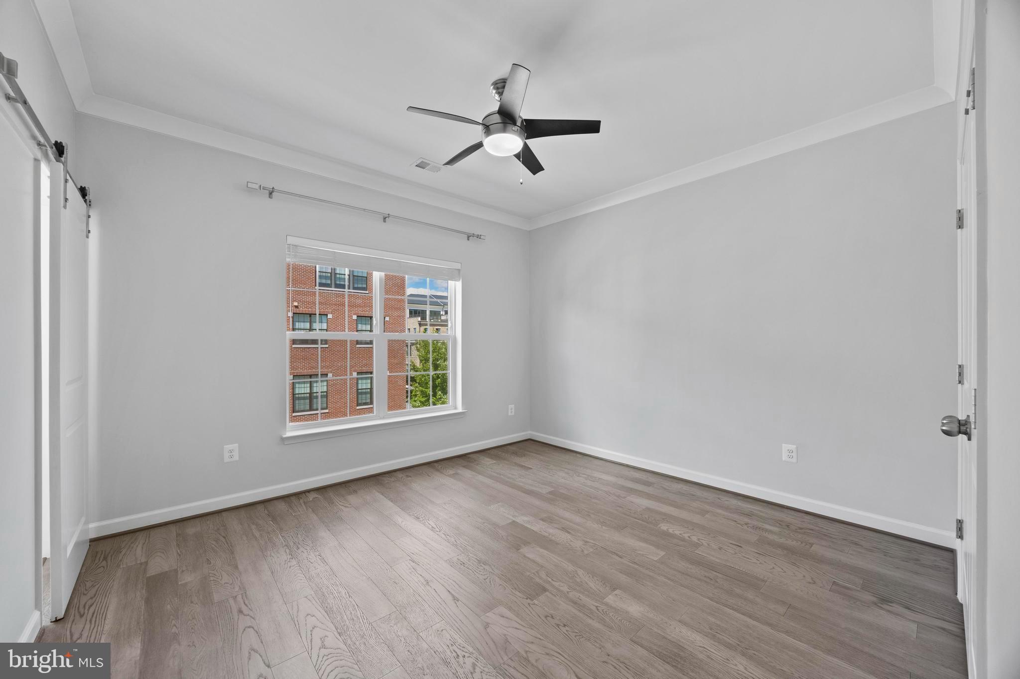 POTOMAC OVERLOOK CONDO - Residential