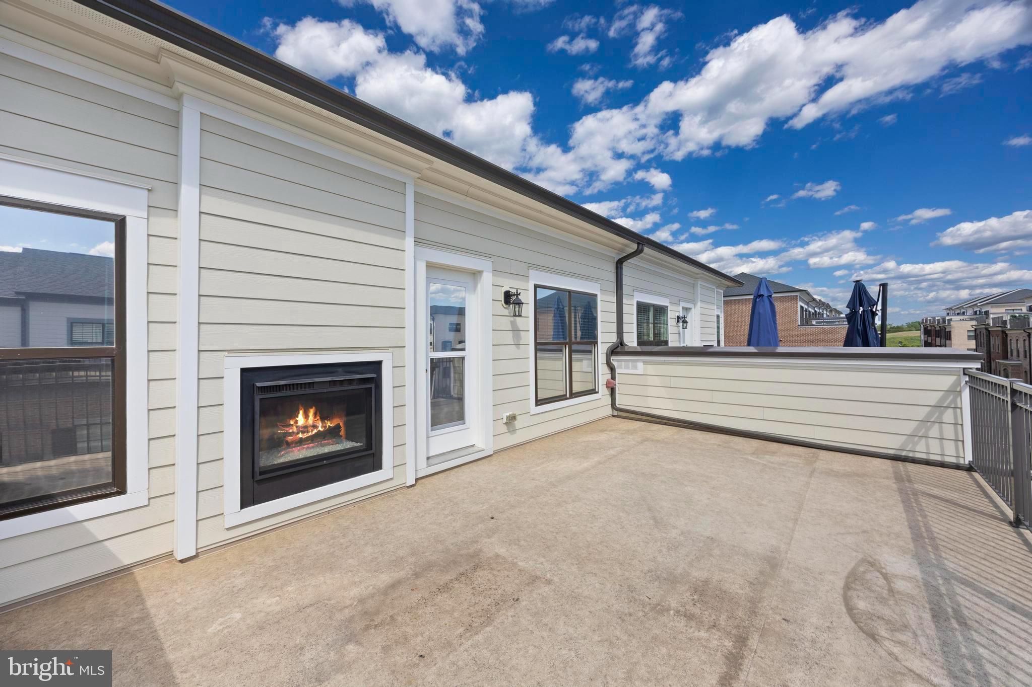 POTOMAC OVERLOOK CONDO - Residential