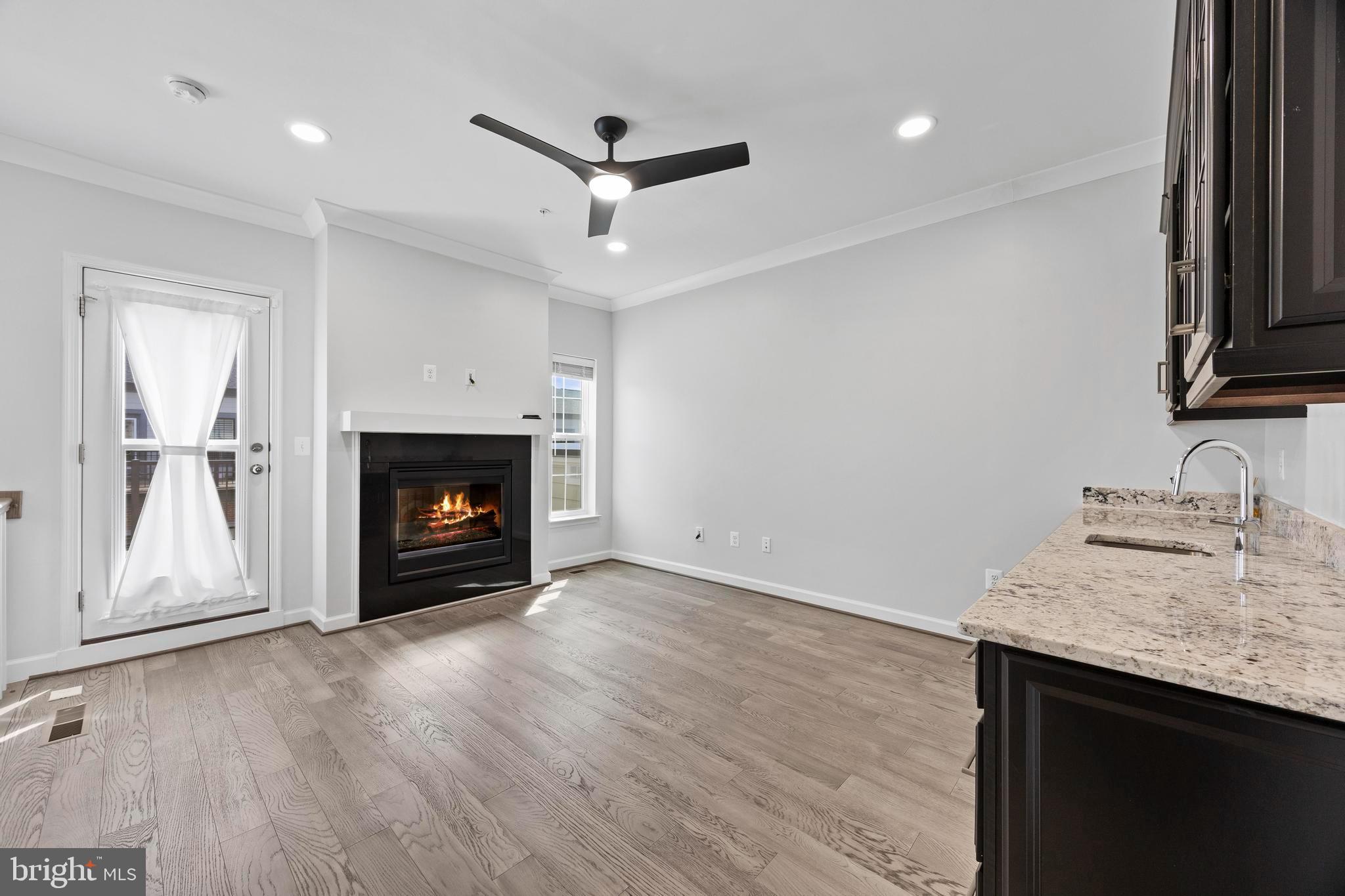 POTOMAC OVERLOOK CONDO - Residential