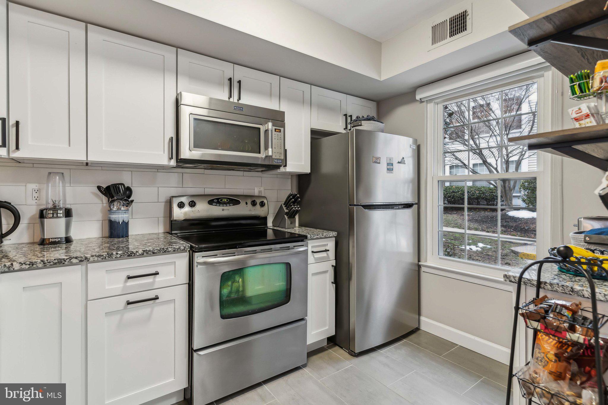 FALLS CHURCH - Residential