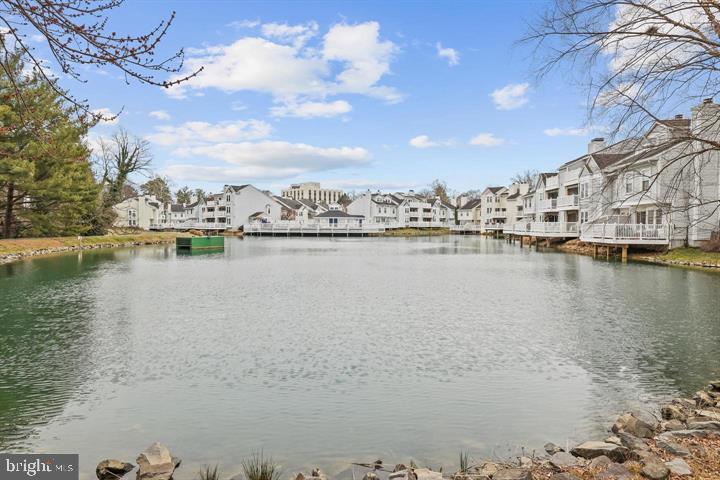 FALLS CHURCH - Residential