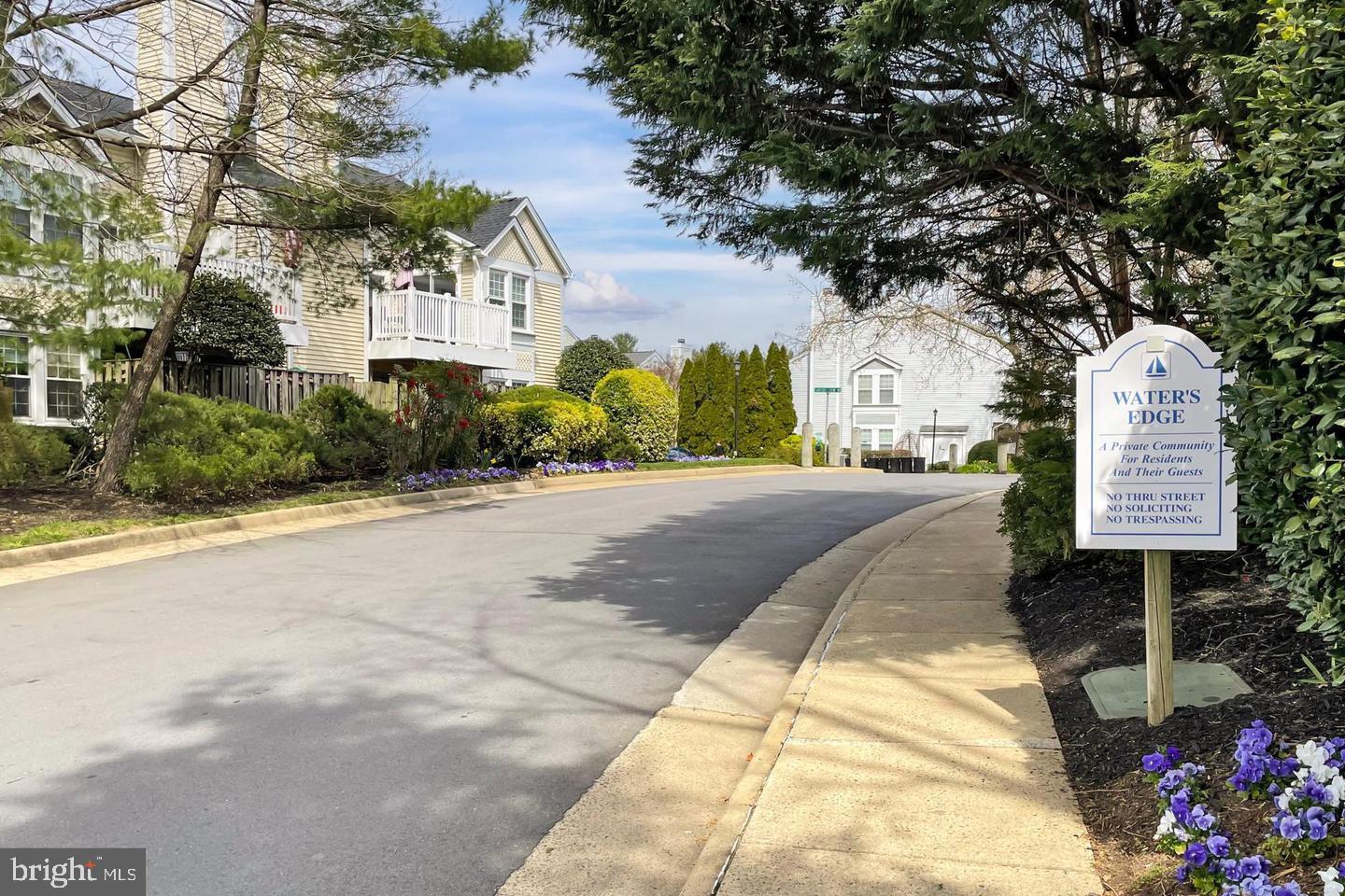 FALLS CHURCH - Residential