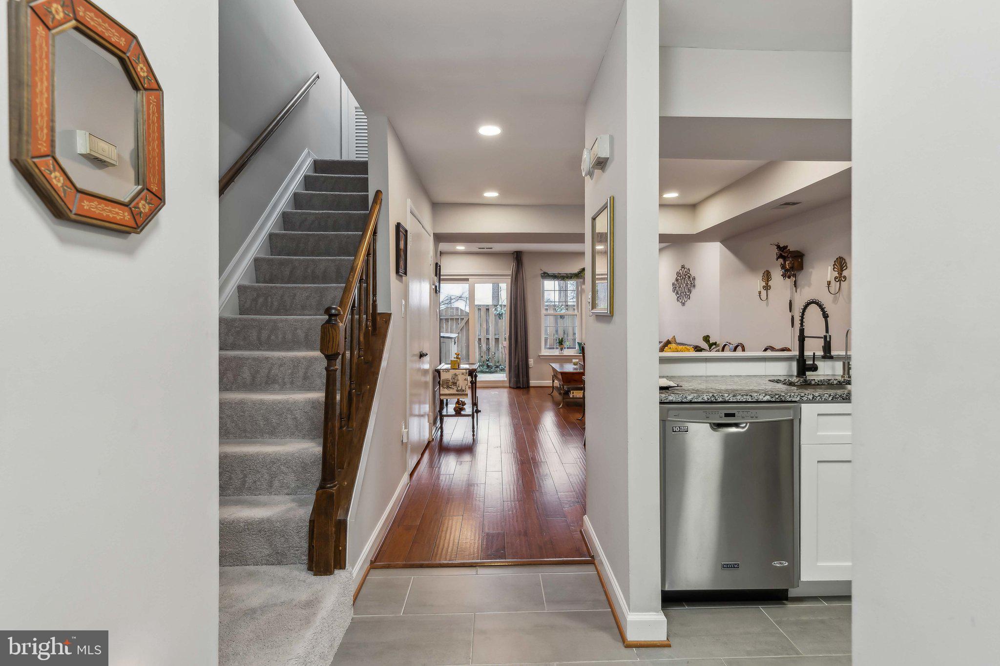 FALLS CHURCH - Residential