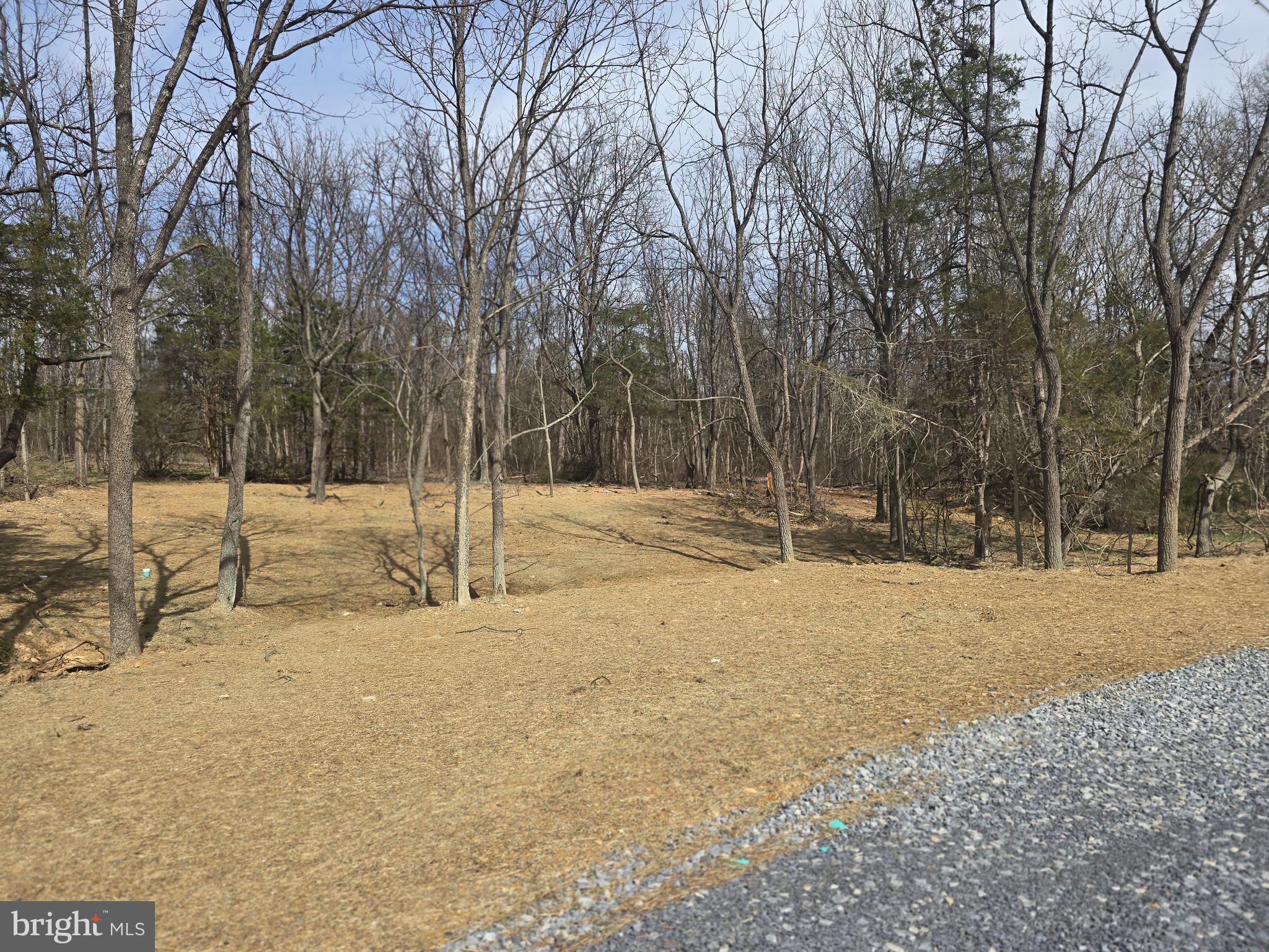 HIDDEN RIVER - Residential