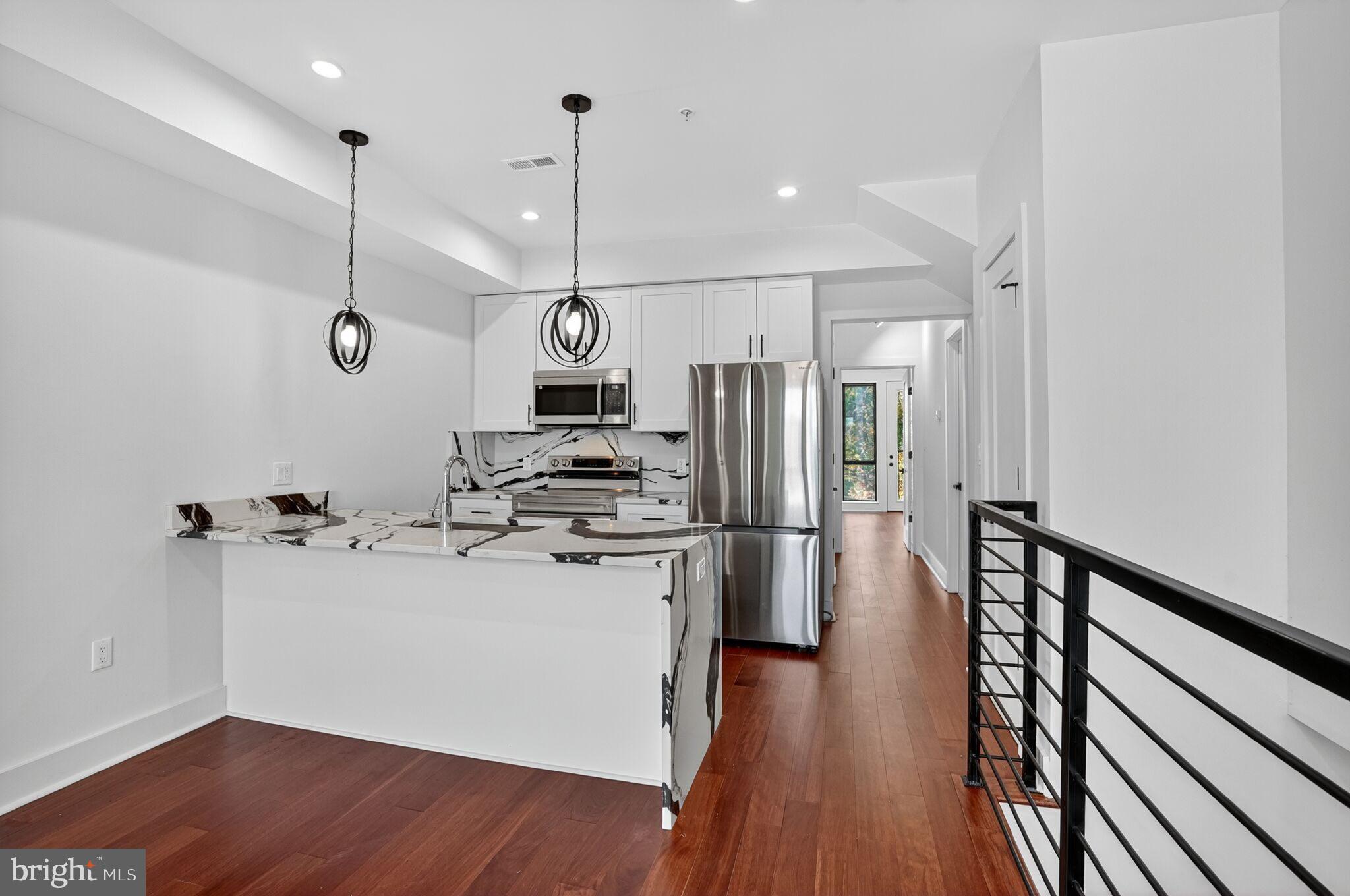 TAKOMA - Residential Income