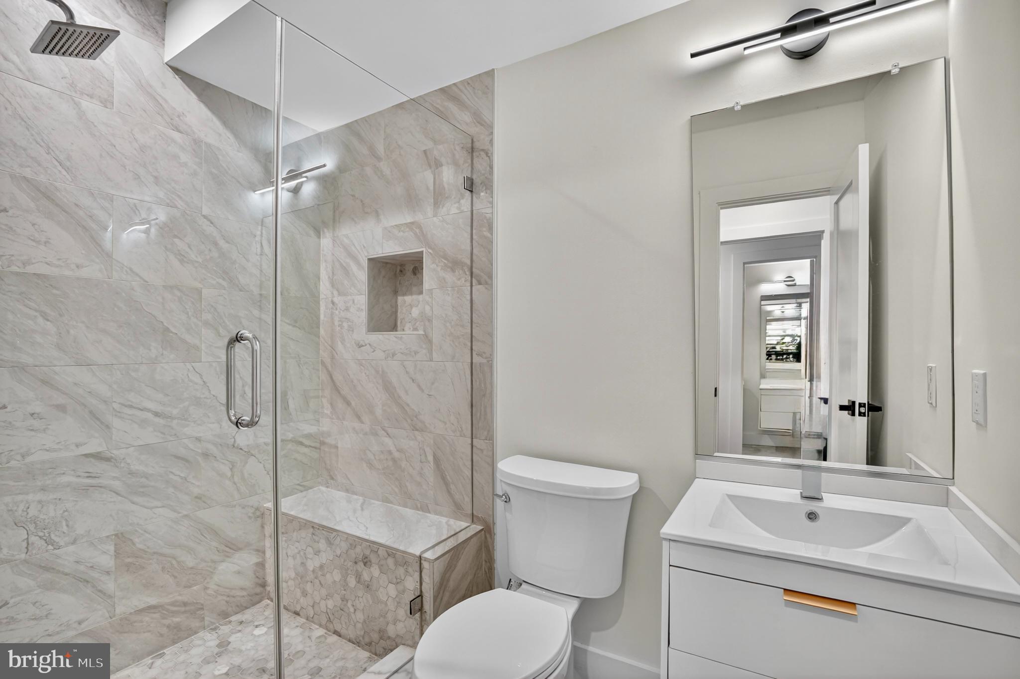 TAKOMA - Residential Income