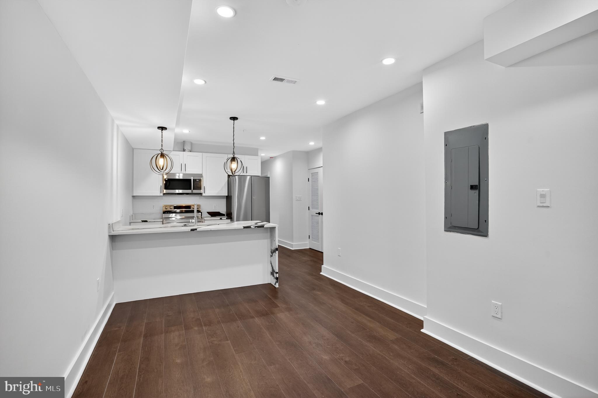 TAKOMA - Residential Income